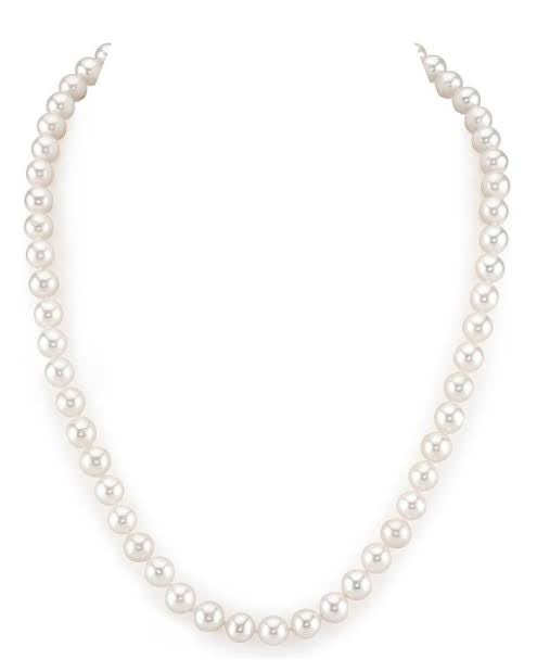 Pearl necklace